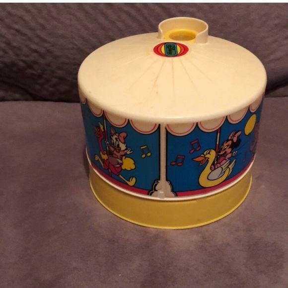 Vintage Disney 1988 Dreamtime Carousel music box - Picture 6 of 8